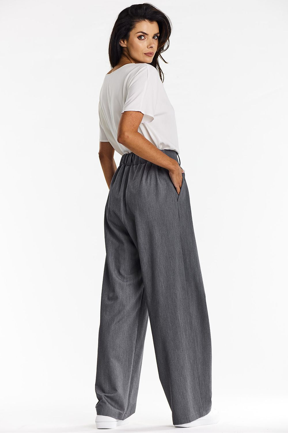 Women trousers model 200571 awama