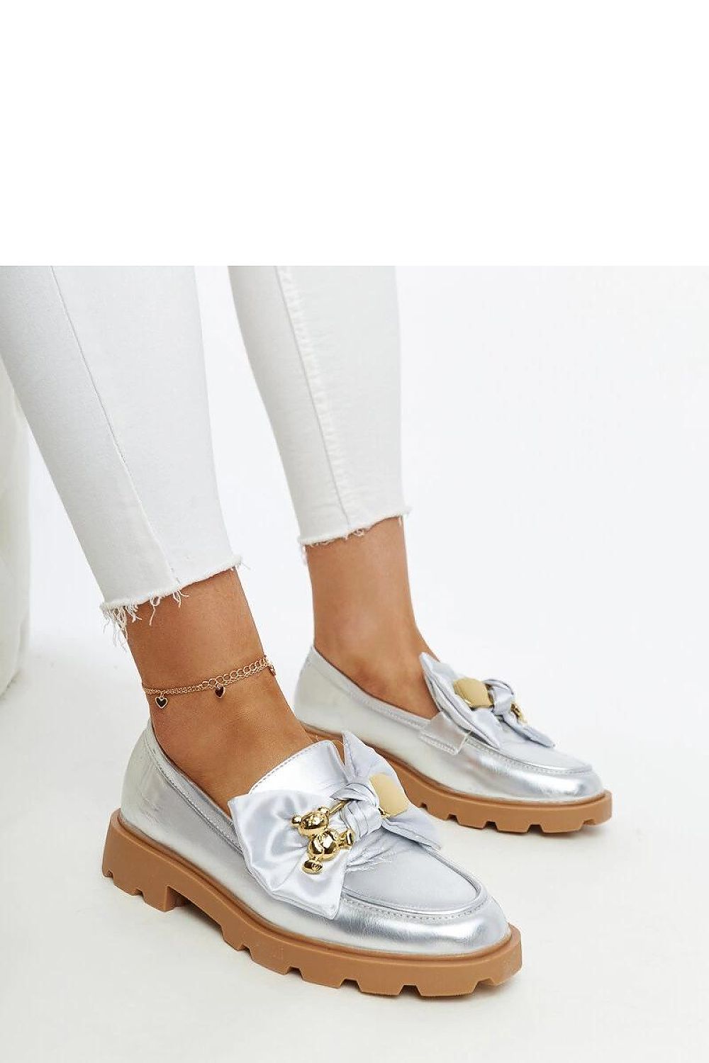 Half shoes model 206463 Solea