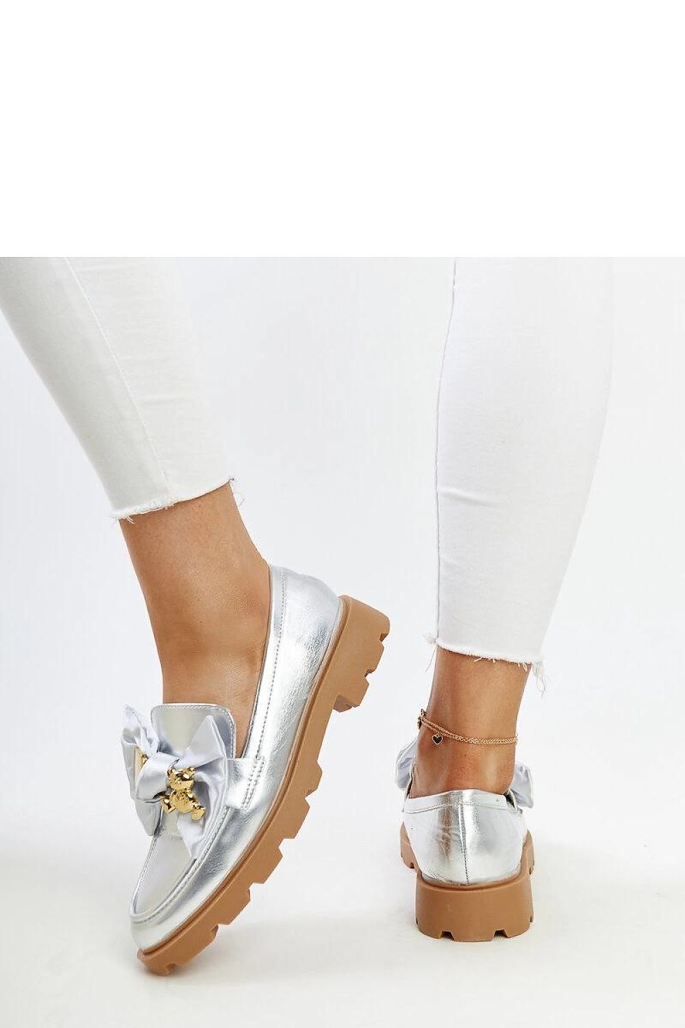 Half shoes model 206463 Solea