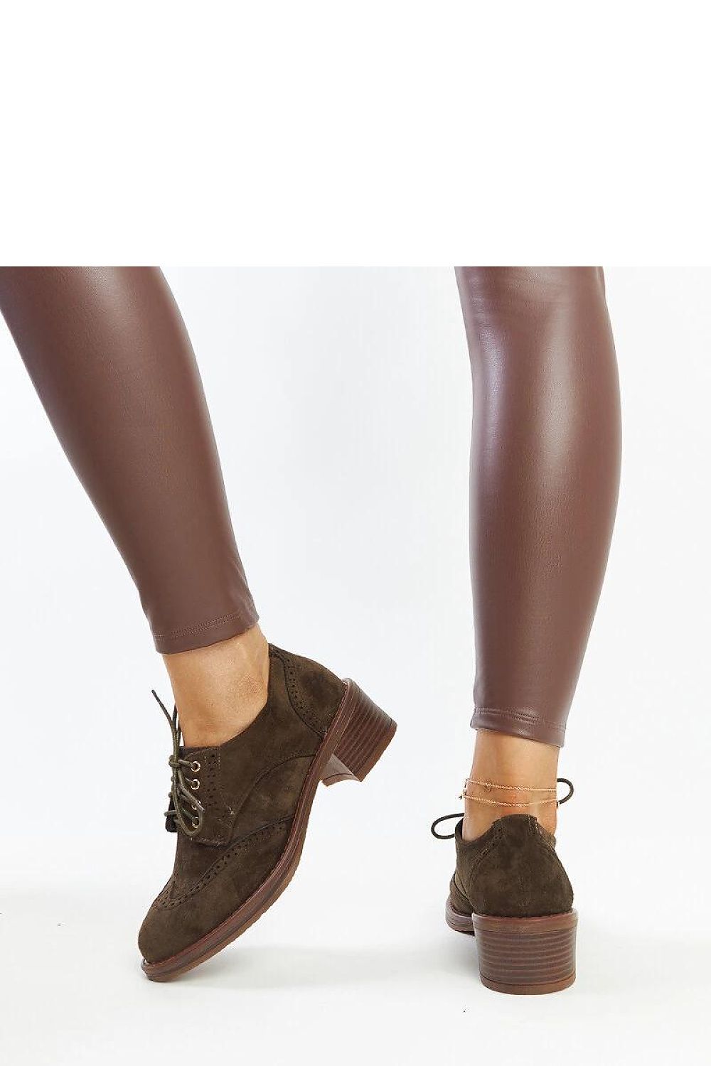 Half shoes model 206473 Solea