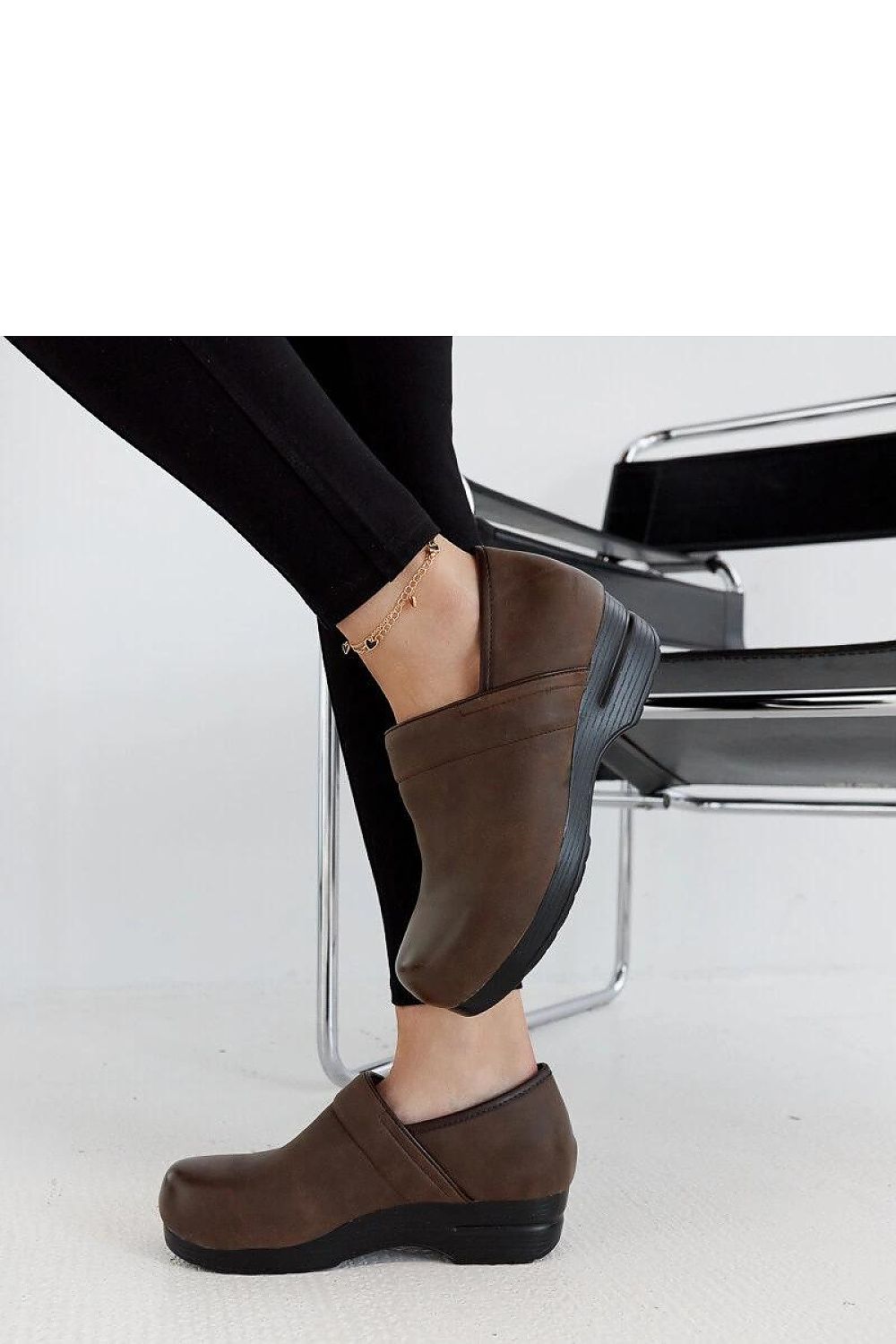 Half shoes model 206481 Solea