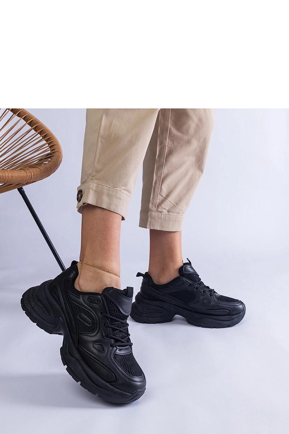 Sneakers model 207130 Solea