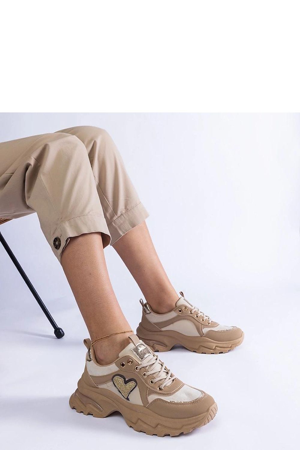 Sneakers model 207135 Solea