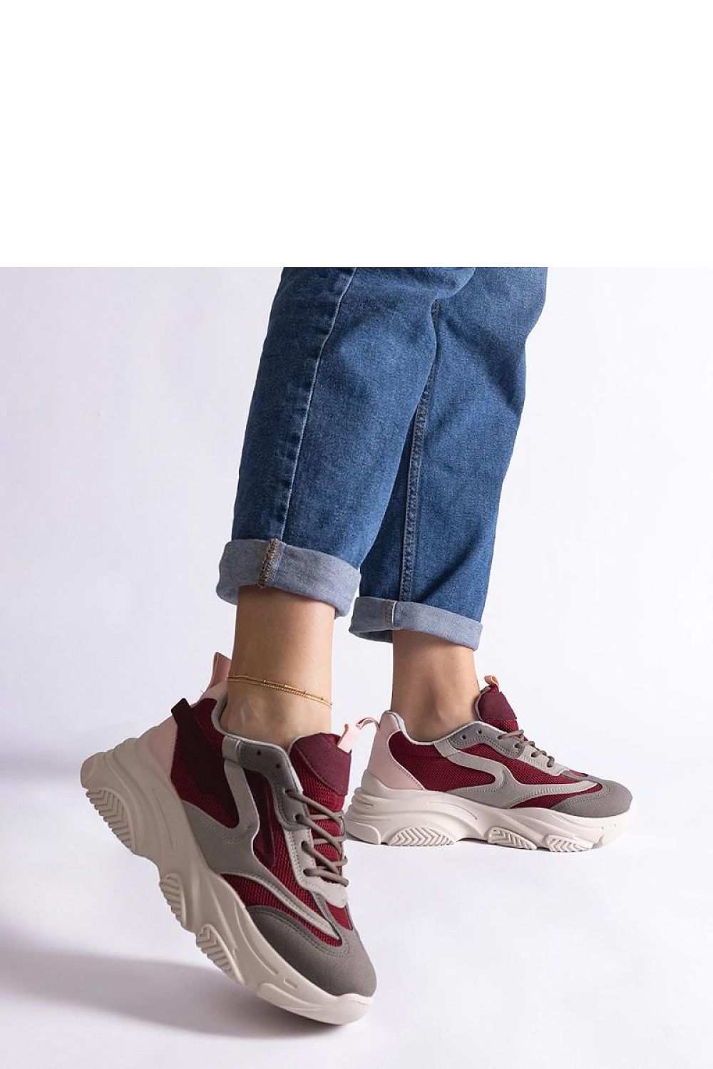 Sneakers model 207143 Solea