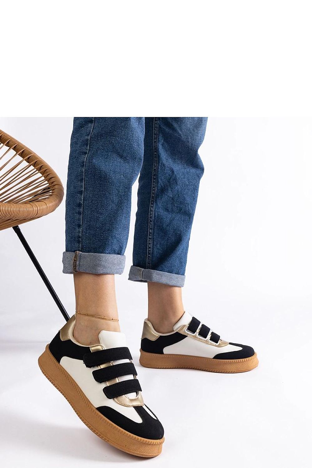 Sneakers model 207189 Solea