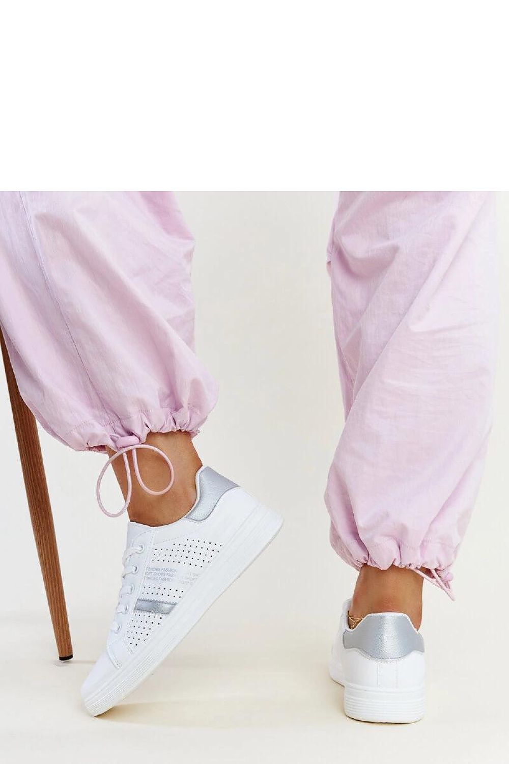 Sneakers model 207312 Solea