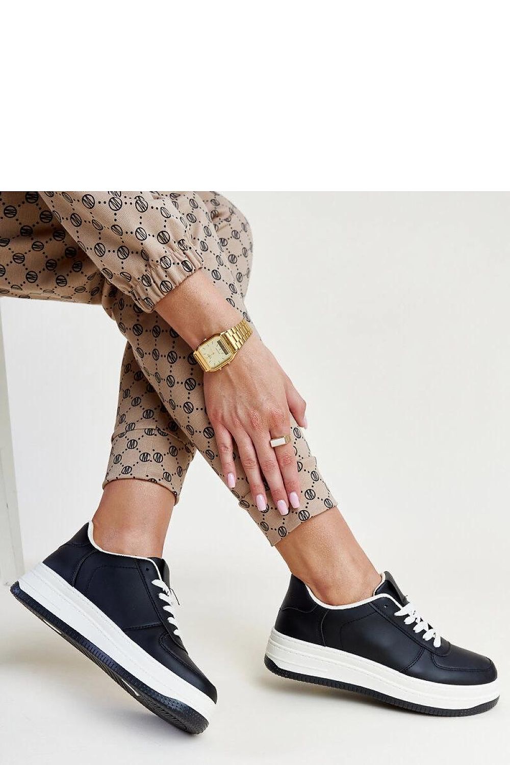 Sneakers model 207402 Solea