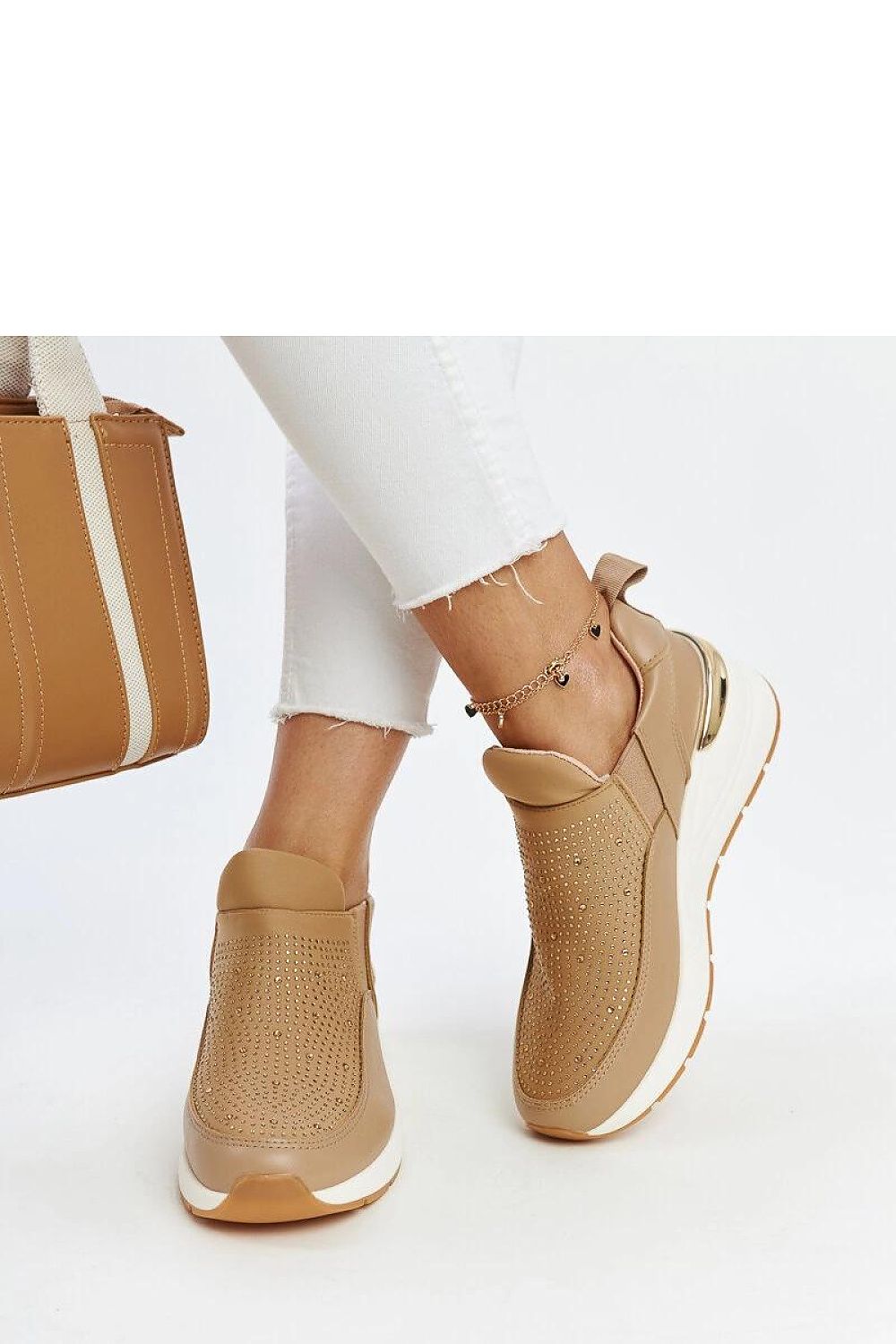 Sneakers model 207452 Solea