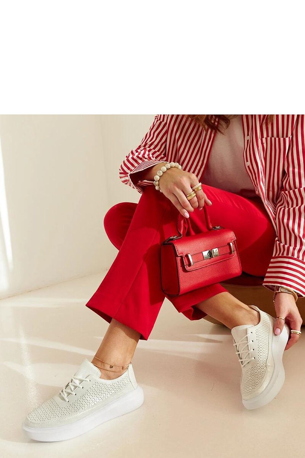 Sneakers model 207541 Solea