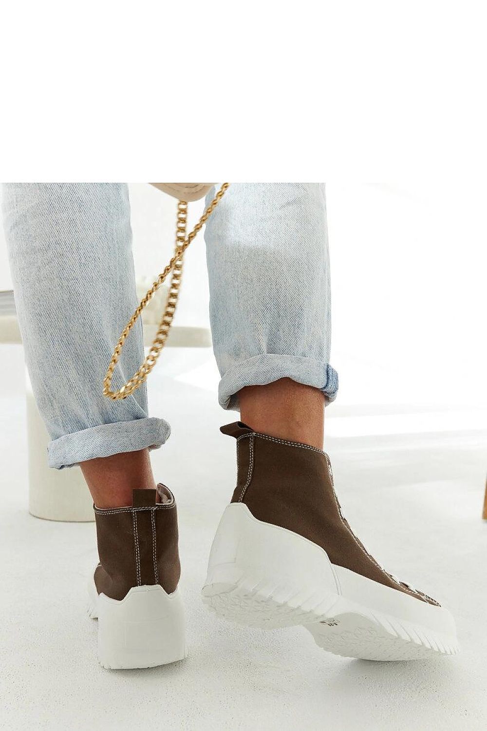 Sneakers model 207548 Solea