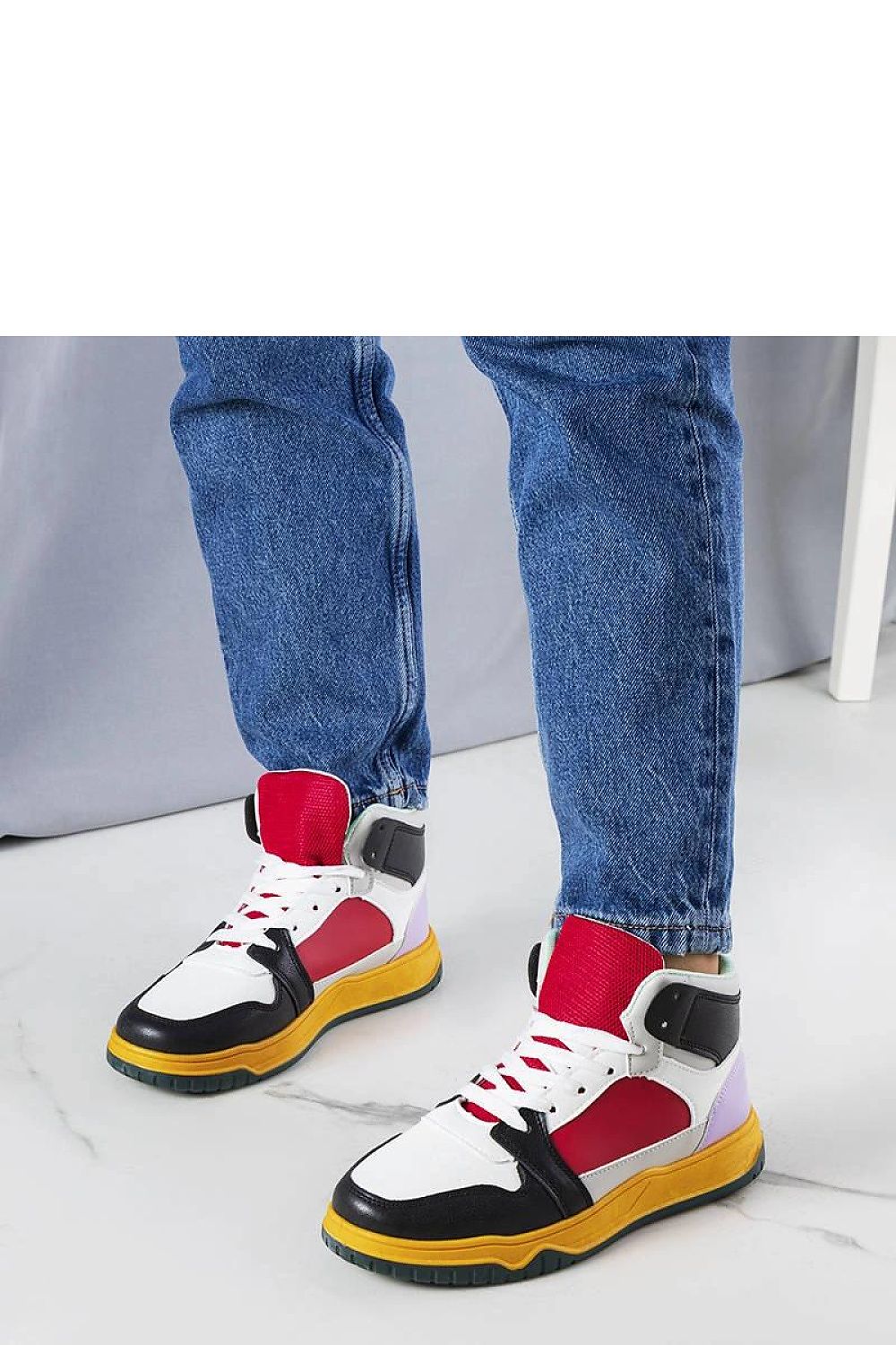 Sneakers model 208019 Solea