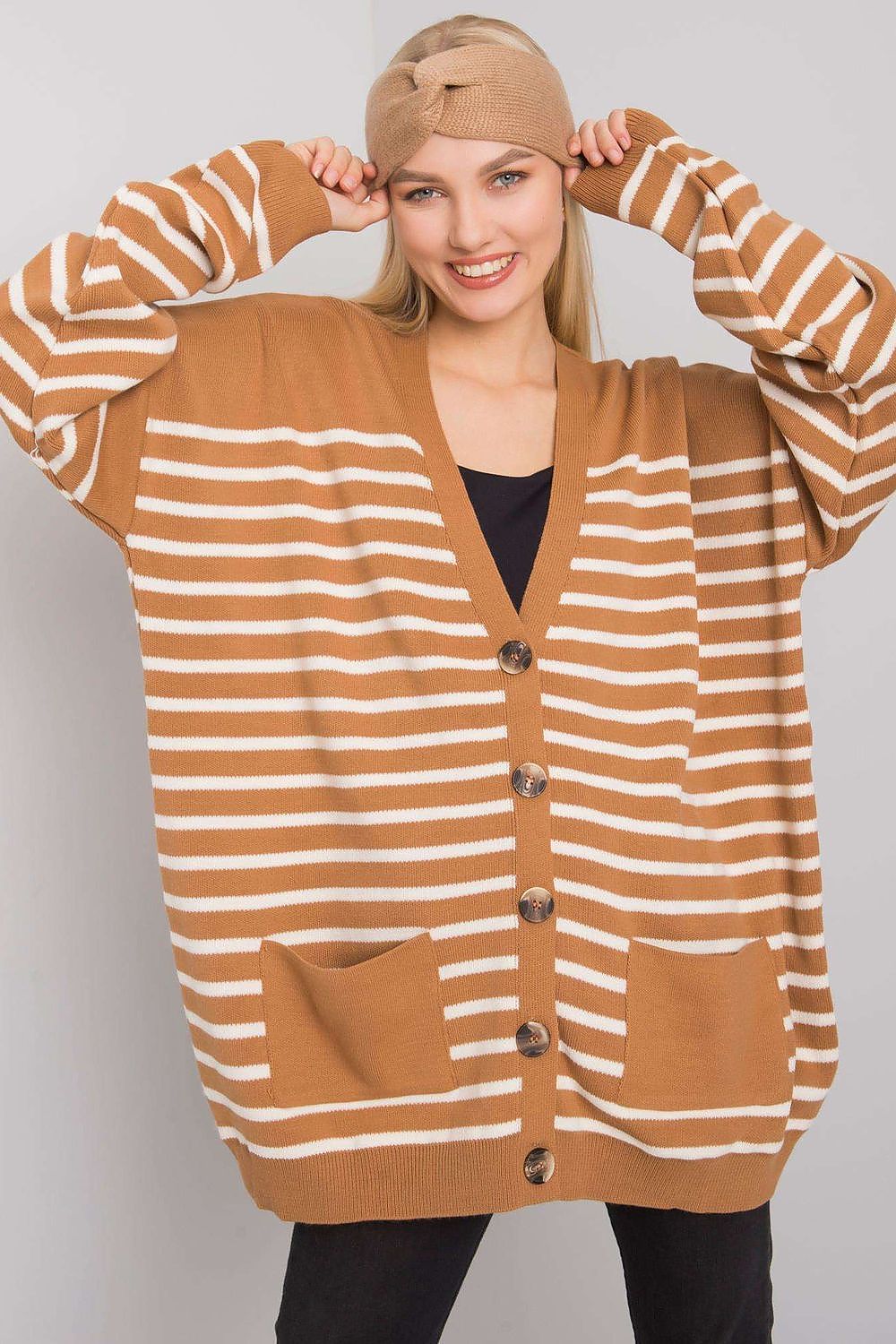 Cardigan model 161301 Fame