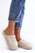  Slippers model 189099 Step in style 