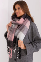  Shawl model 191711 AT 