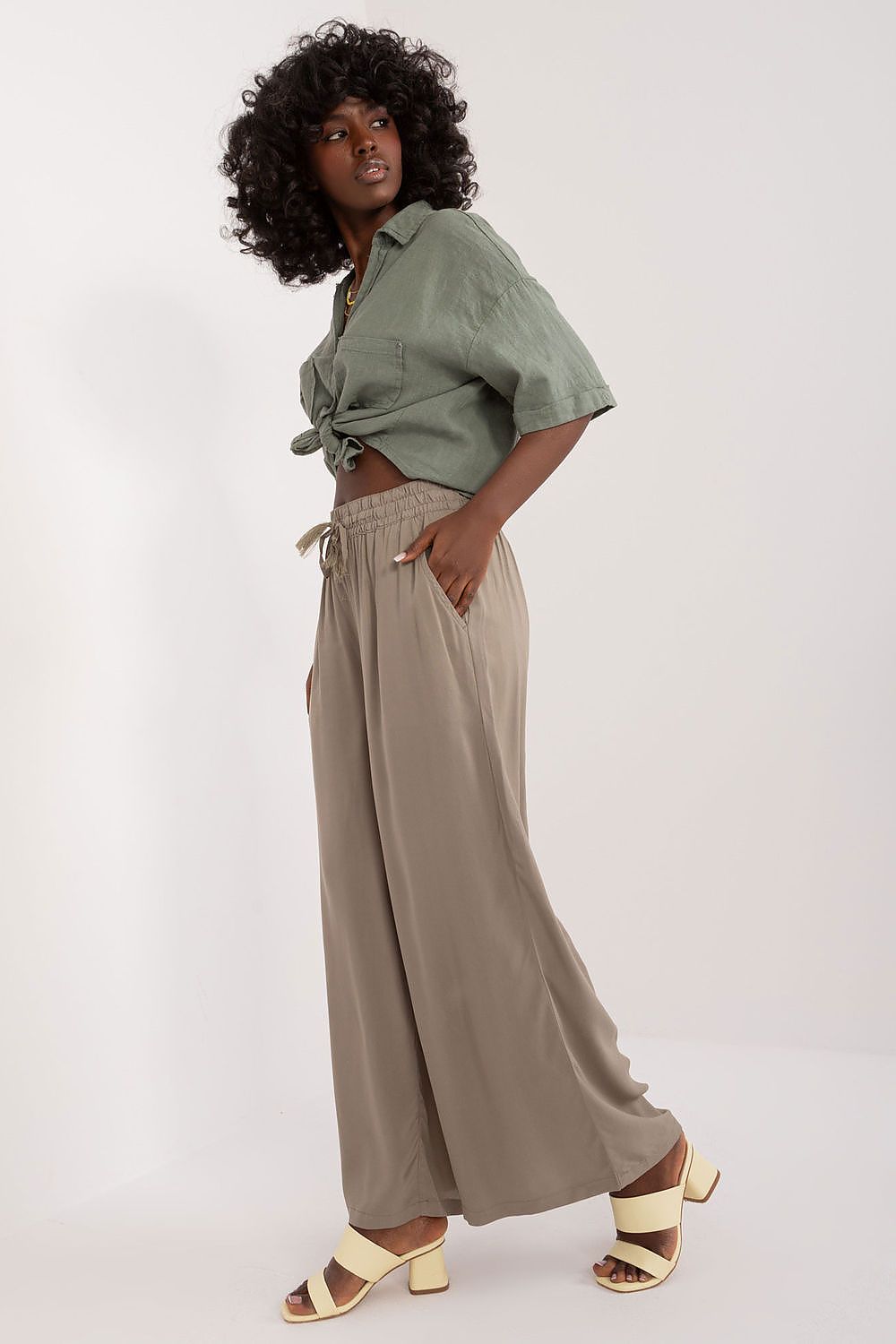  Women trousers model 197537 Sublevel 