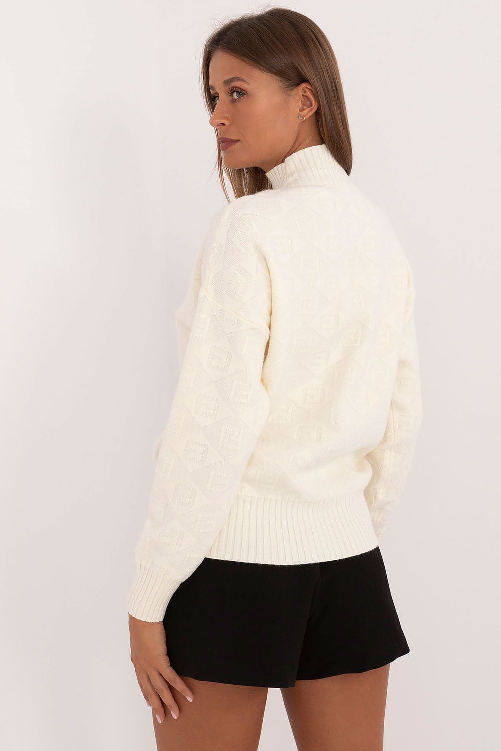  Jumper model 200331 AT 