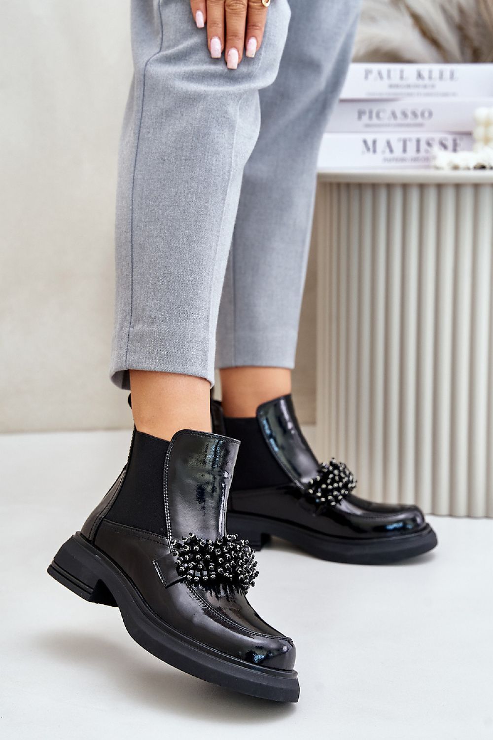  Boots model 202128 Step in style 