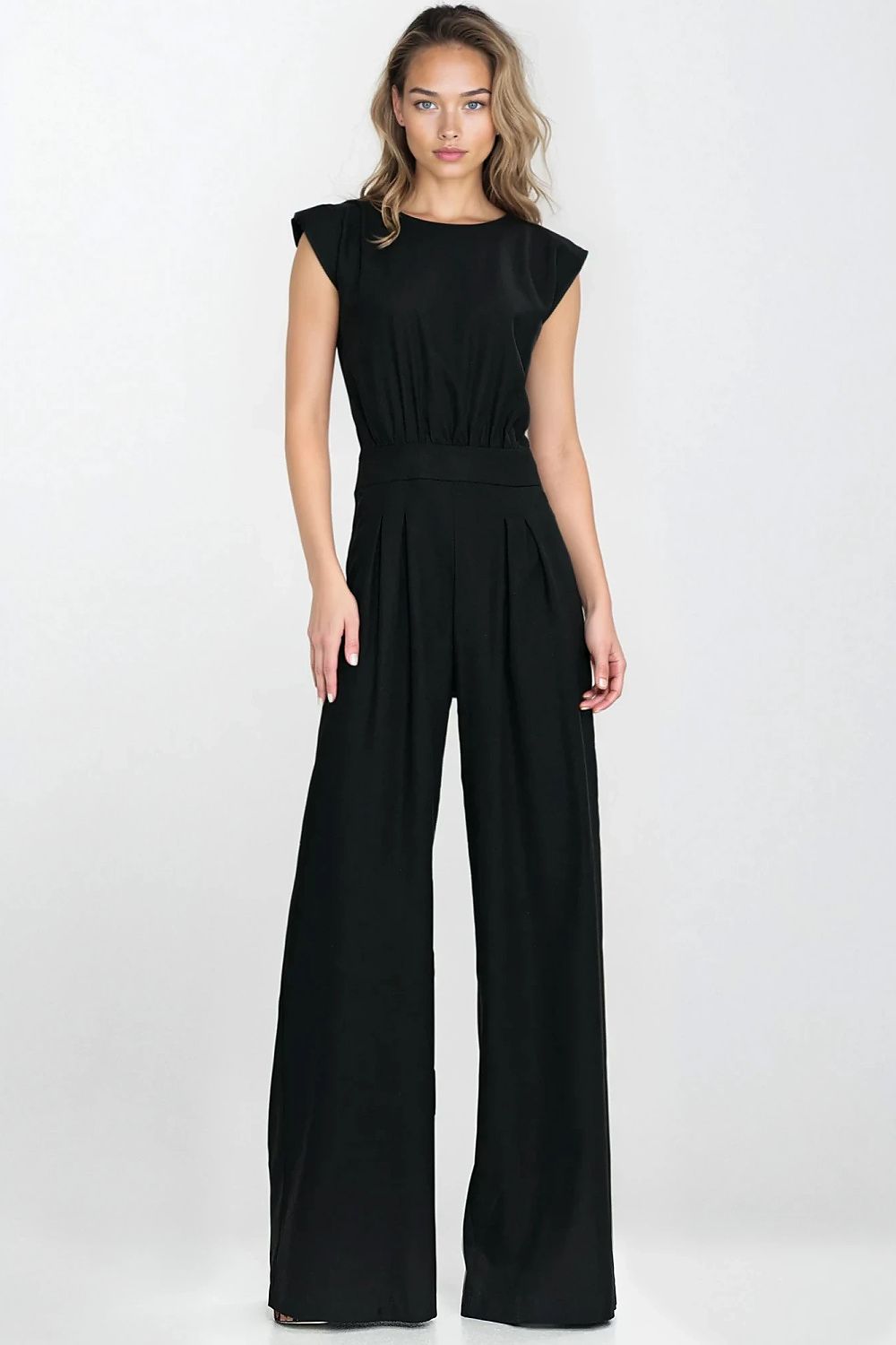  Suit model 213981 Nife 