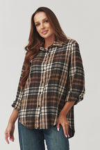  Long sleeve shirt model 219733 Makadamia 