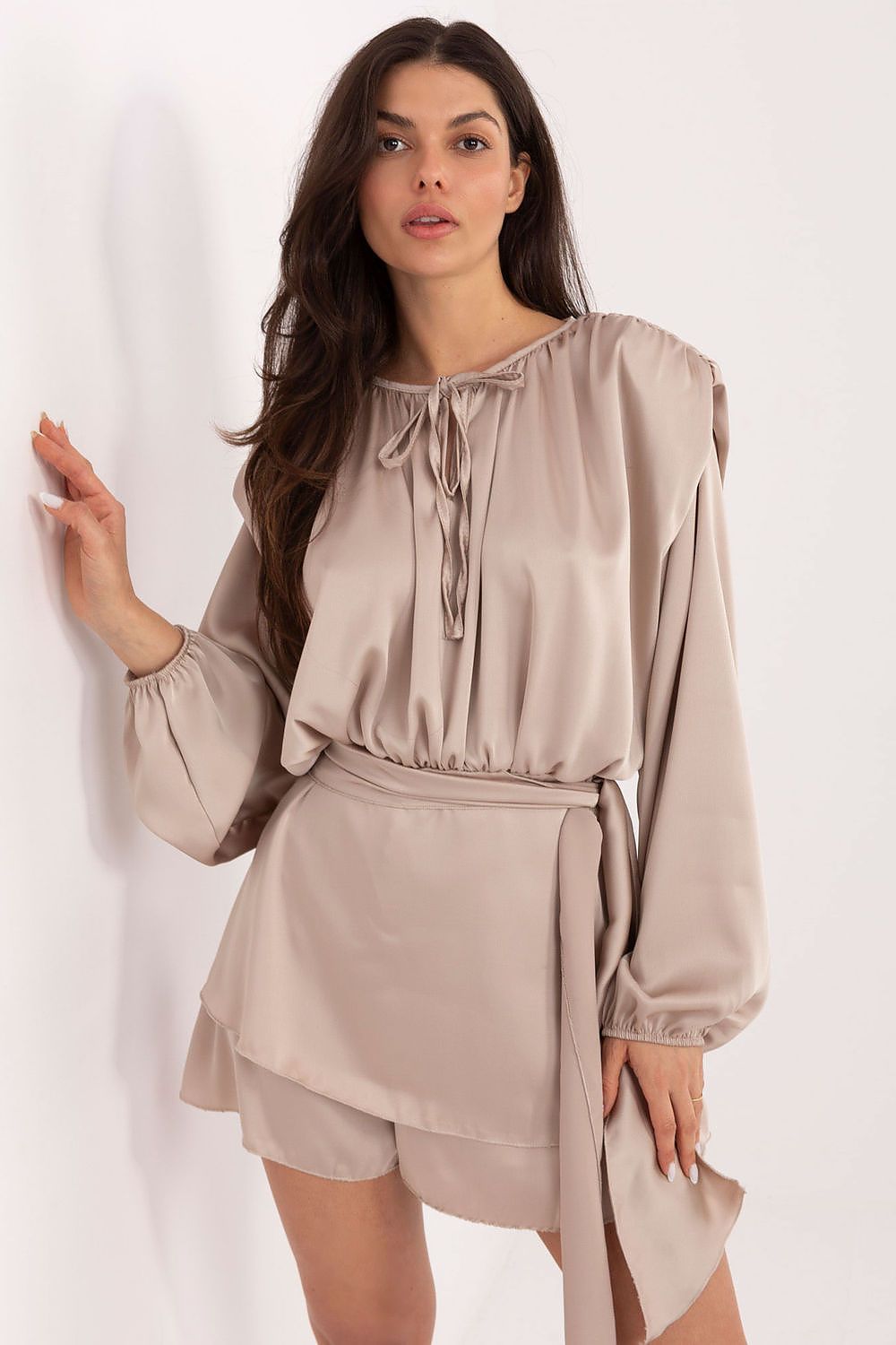  Suit model 221584 Italy Moda 