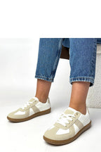  Sport Shoes model 224168 Solea 