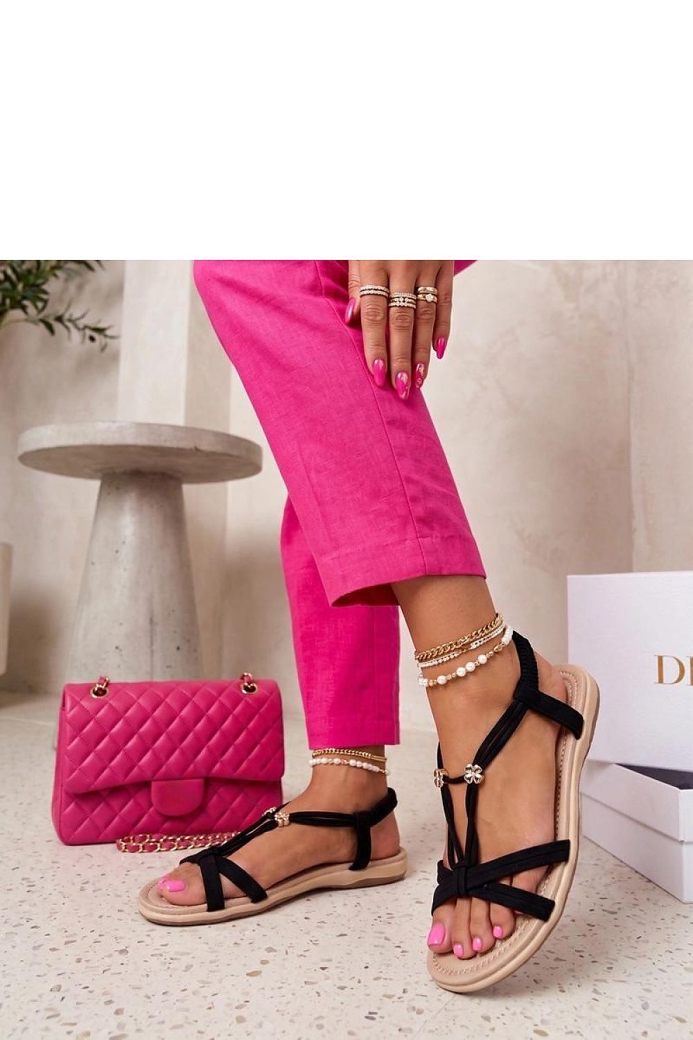  Sandals model 229012 Solea 