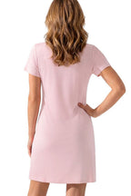  Nightshirt model 230619 Donna 