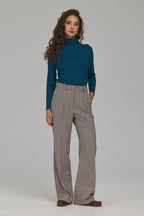  Women trousers model 231658 Nife 