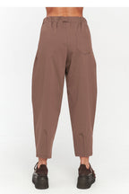  Women trousers model 231980 Makadamia 