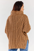  Turtleneck model 173937 awama 
